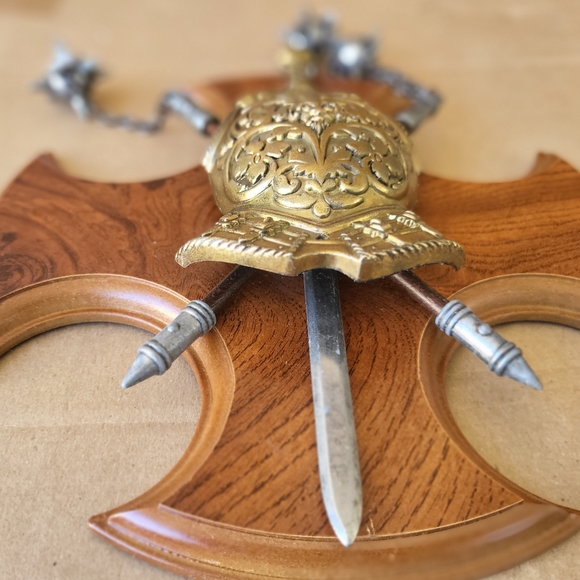 Medieval Style Wall Decorative Coat of Arm - Picture 5 of 6